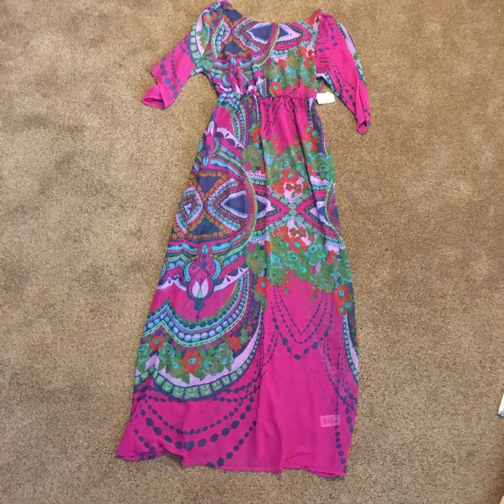 Very cute Maxi dress