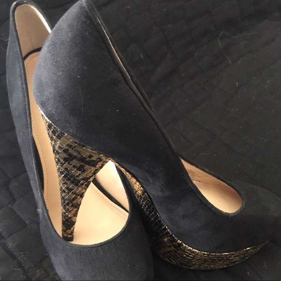 Enzo Angiolini🌸🌸Black Gold Pumps🌸Heels🌸 - Picture 3 of 5