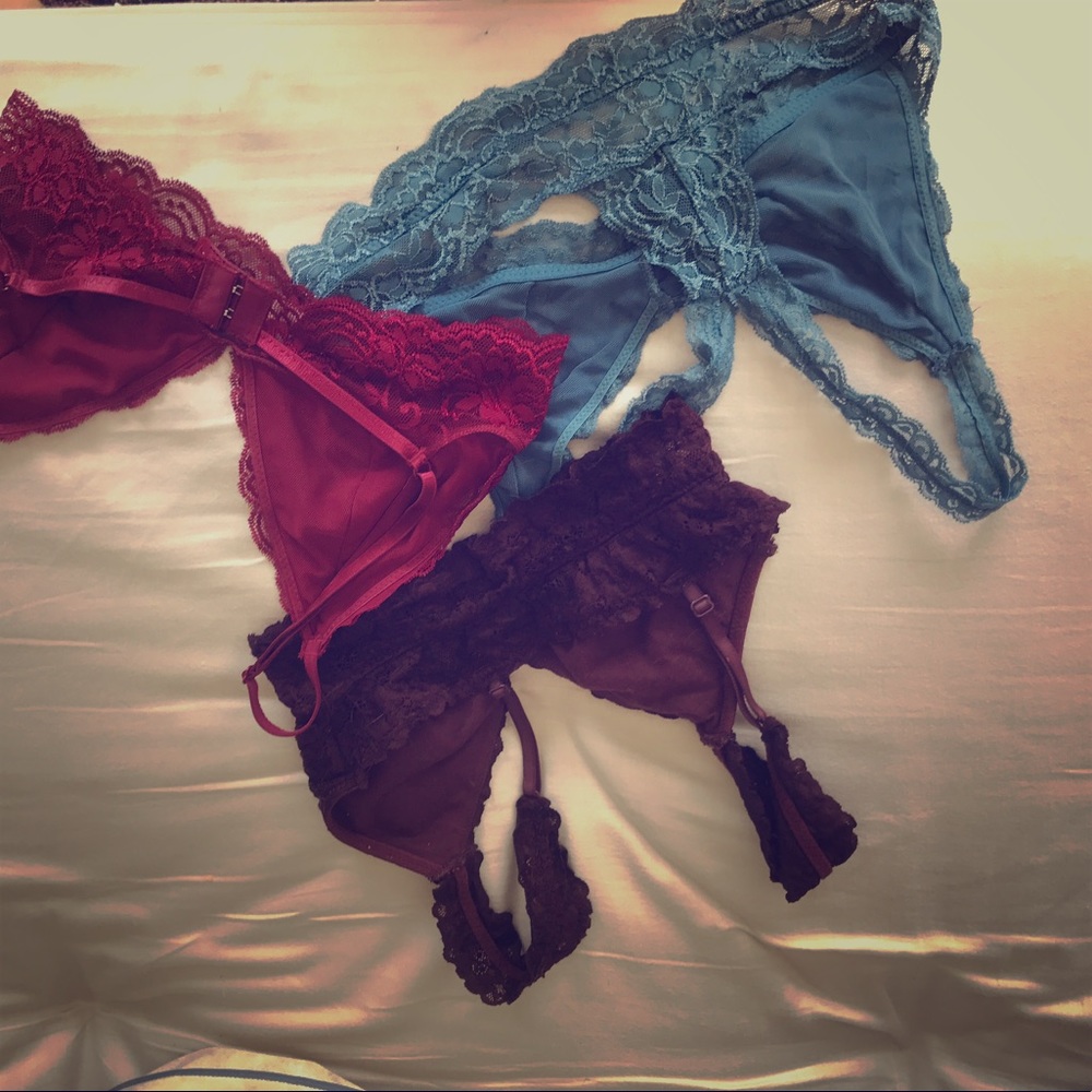 3 lace bras