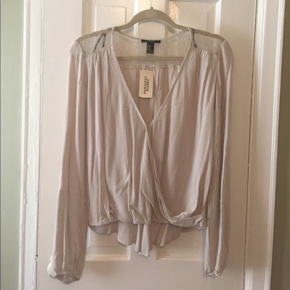 Forever 21 size m top