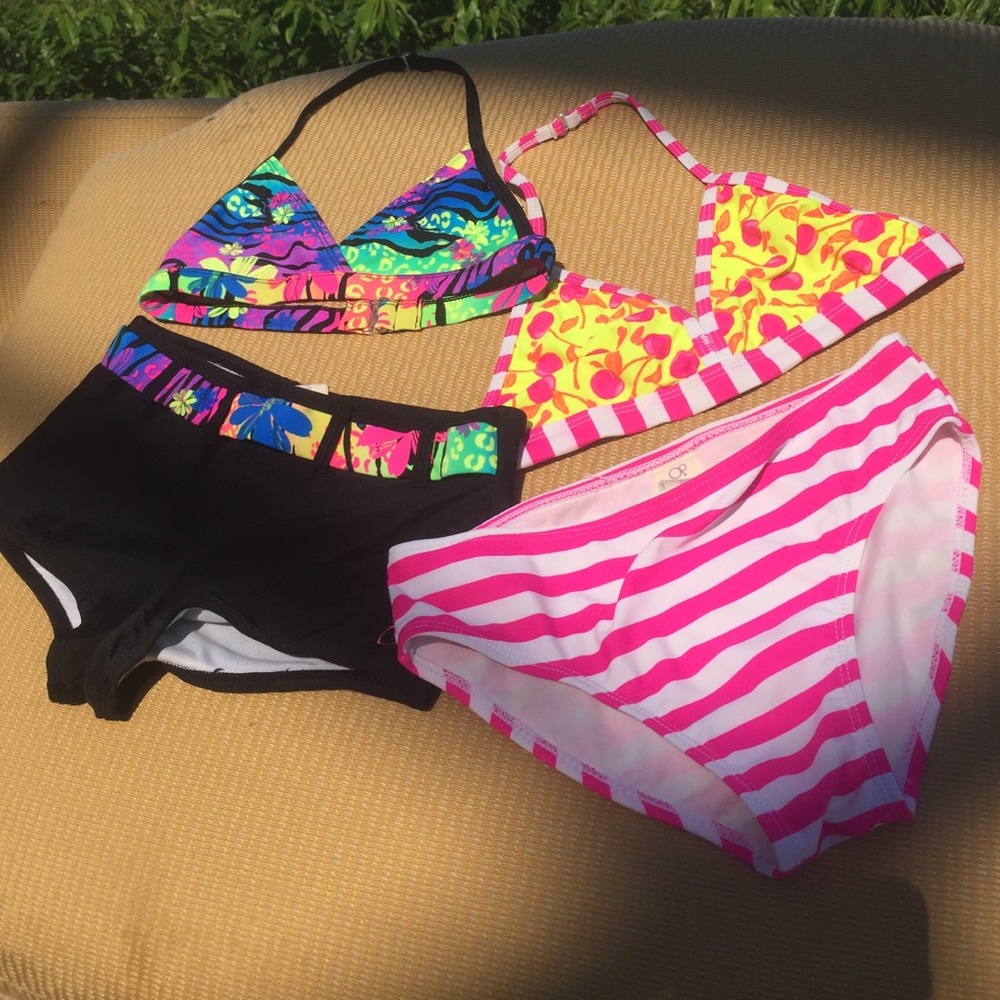 Girls Swimwear, 2 OP suits --- Size M (7-8)
