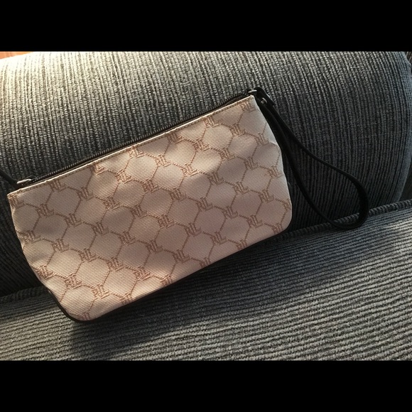 Ralph Lauren Wristlet!! - Picture 3 of 3