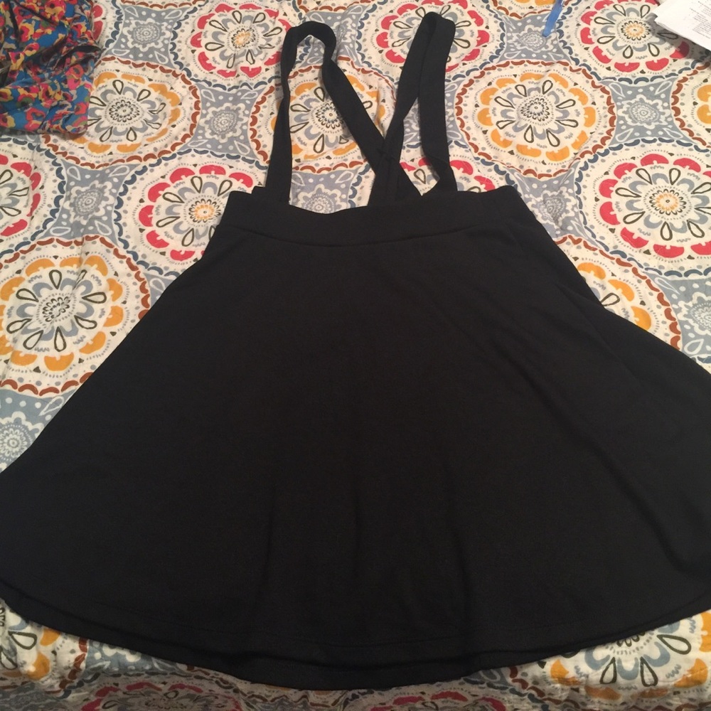Forever21 overall dress. Never worn. Size med