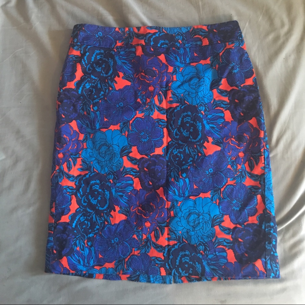 Ann Taylor Floral Pencil Skirt Sz 8