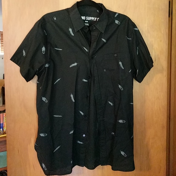 Short sleeve button up - Picture 1 of 4