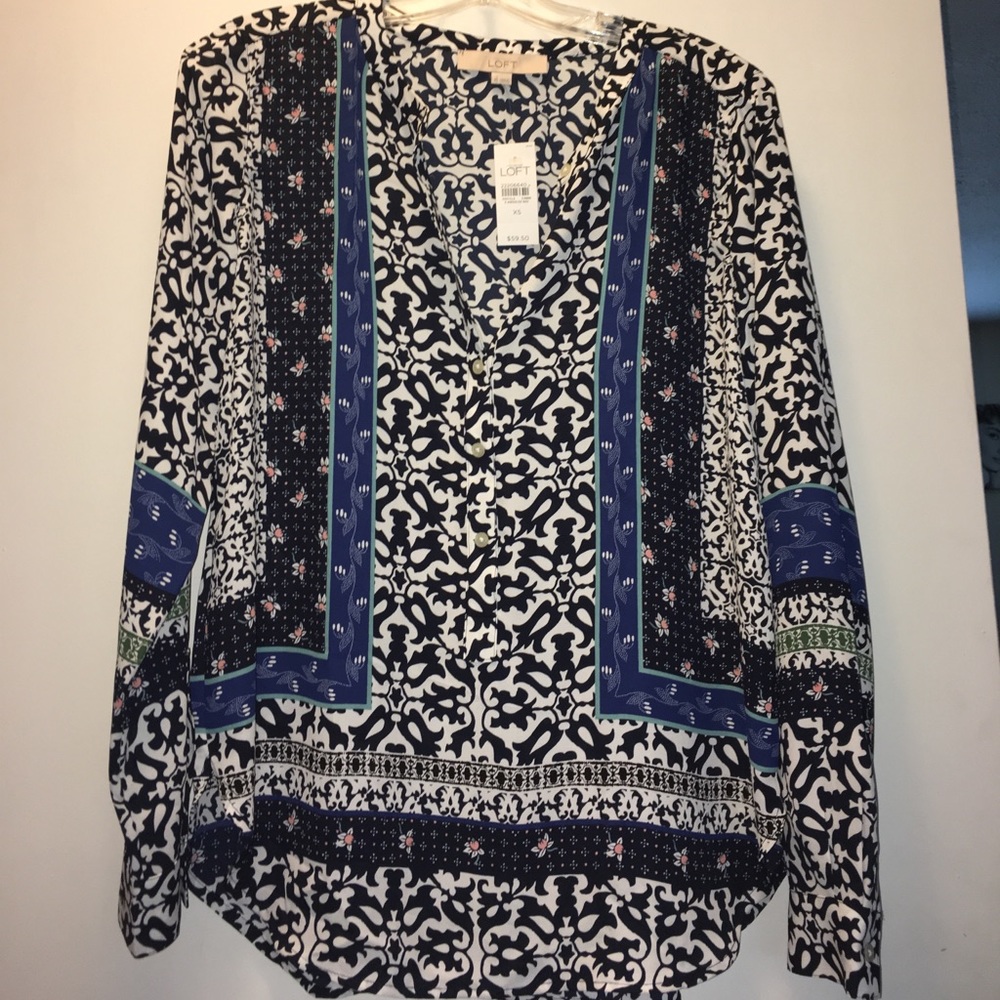Floral patterned blouse