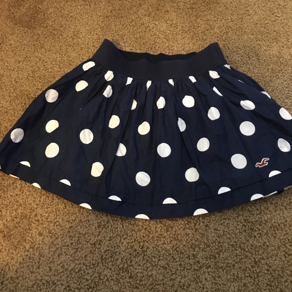 Hollister polka dot skirt
