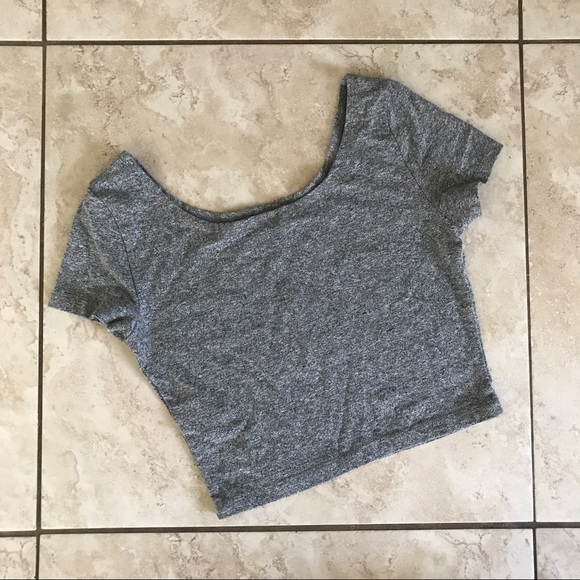 PRINTED CROP TOP - Picture 2 of 3