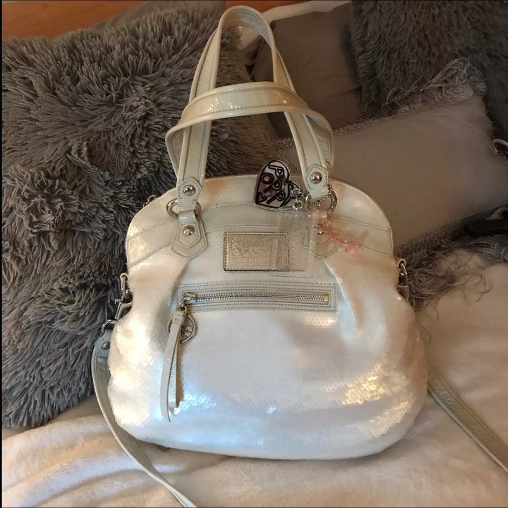 SOLD! Brand new Poppy Coach Bag *Aunthentic*