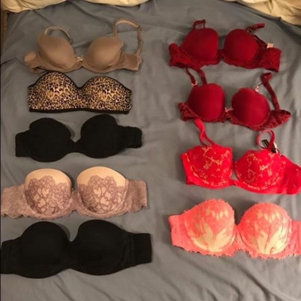Victoria's Secret Bras. Large lot.