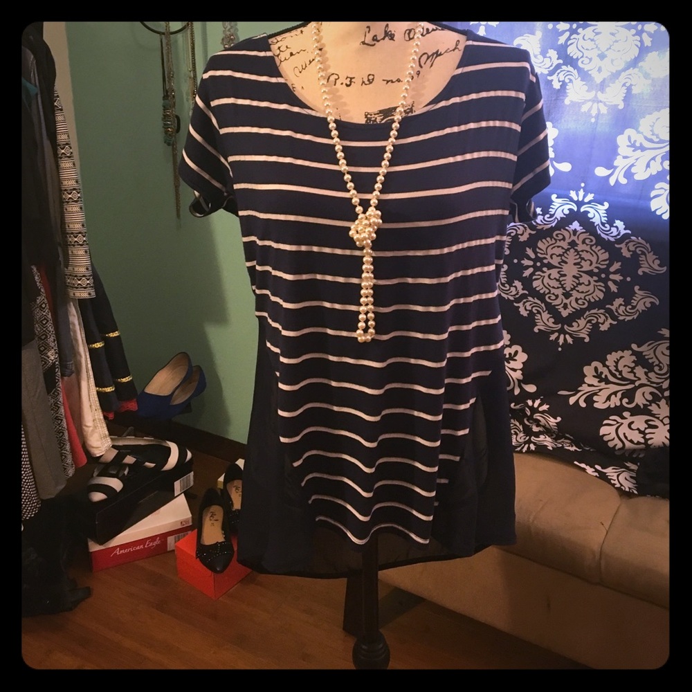 Studio Y brand navy blue/white striped top