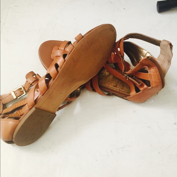 Sam Edelman Sandals. - Picture 2 of 3