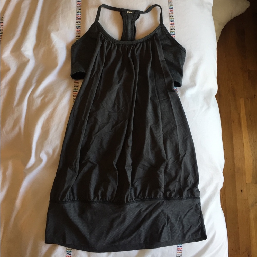 lululemon athletica built in sports bra tank top