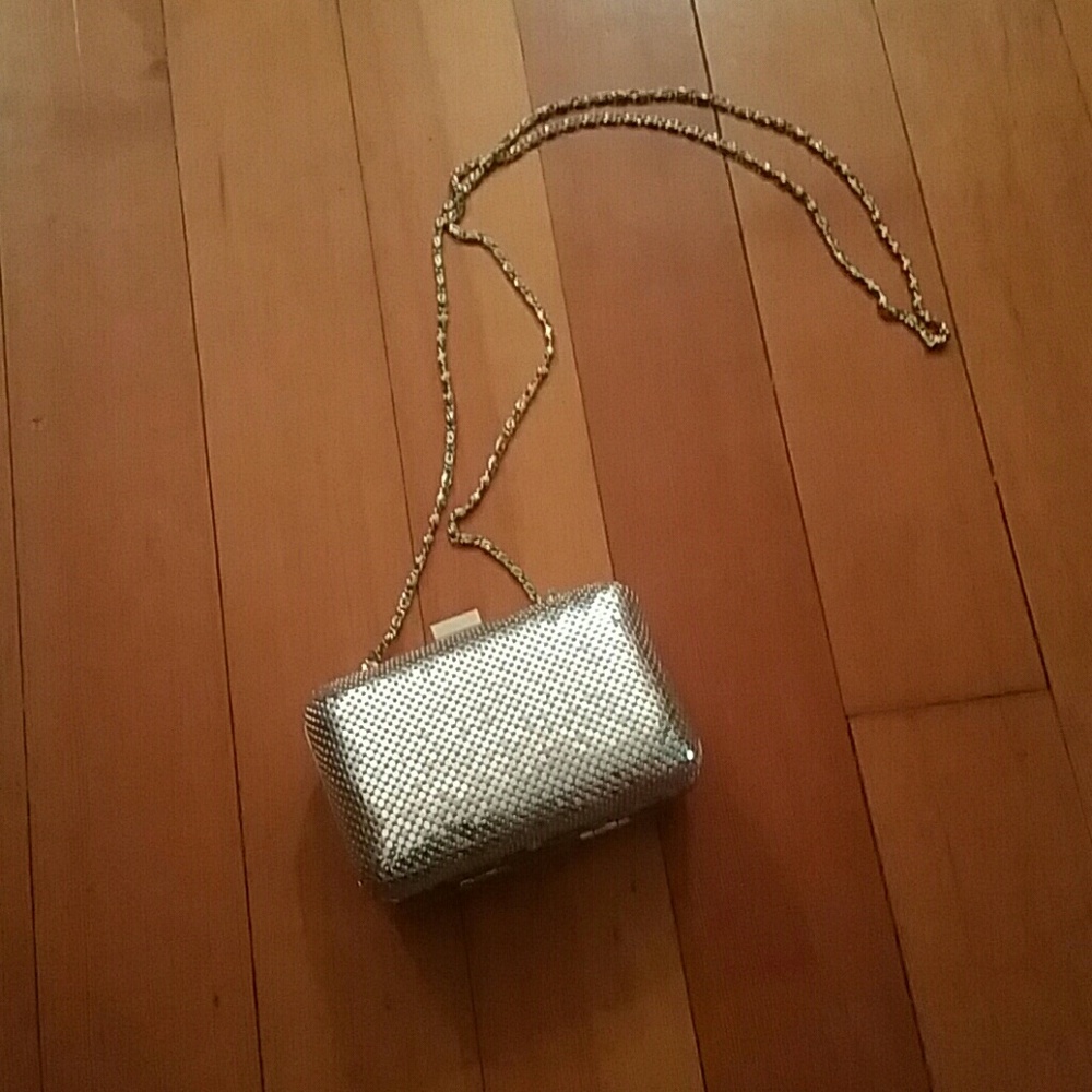 Silver clutch