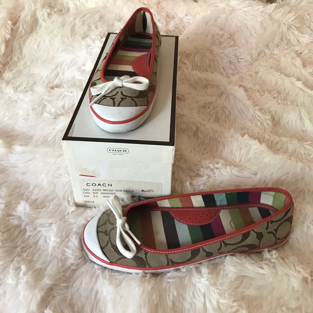 Coach flats