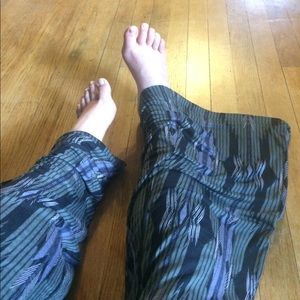 Tribal pant / loose and flowy