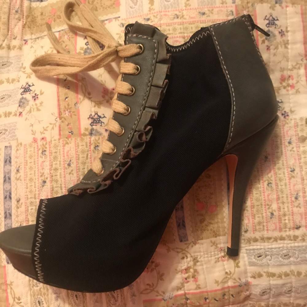 NWOT Vintage Betsey Johnson Heels! Nordstrom