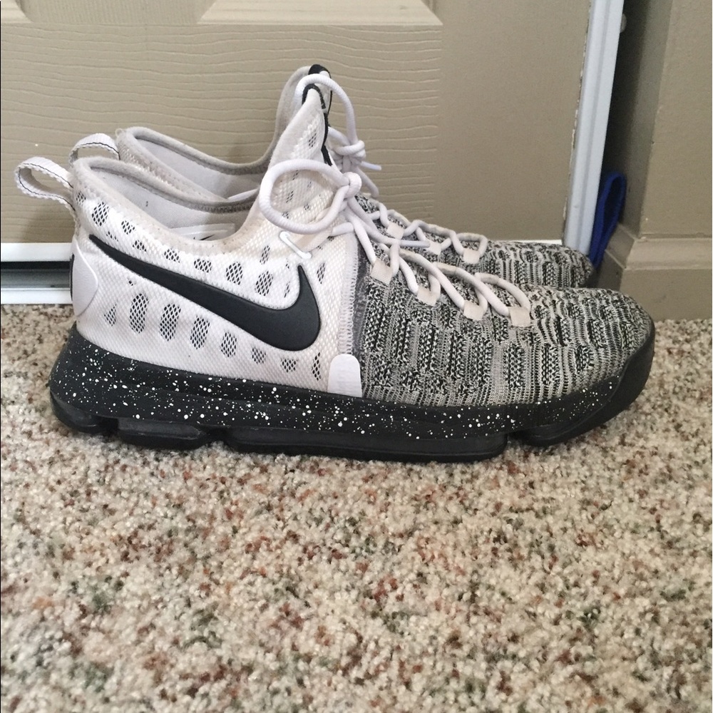 Nike KD 9's White and Black