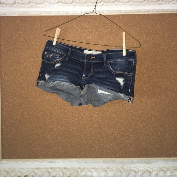 Hollister Denim Shorts - Picture 3 of 5