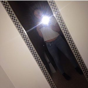 Meet your Posher, Alexis