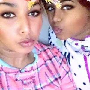 Meet your Posher, Monna