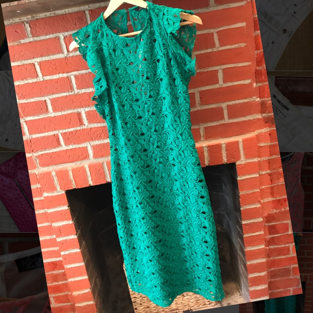 Green lace midi dress