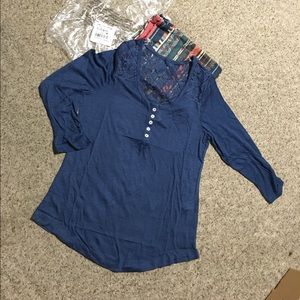 Self Esteem medium shirt w/ coordinating scarf NWT