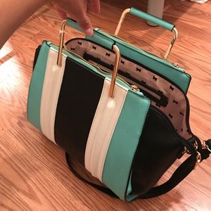 Isabelle blue handbag ⚓️