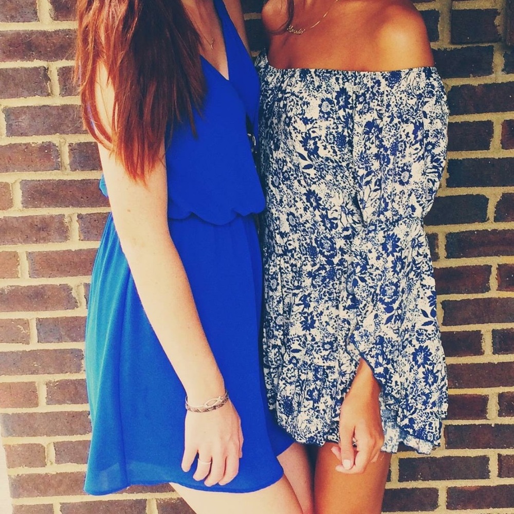 Off the shoulder Patterned dress