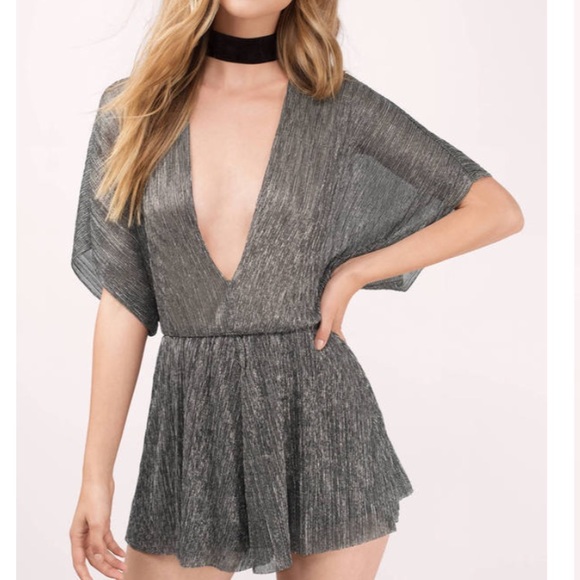 Metallic/shiny Tobi Romper - Picture 1 of 6