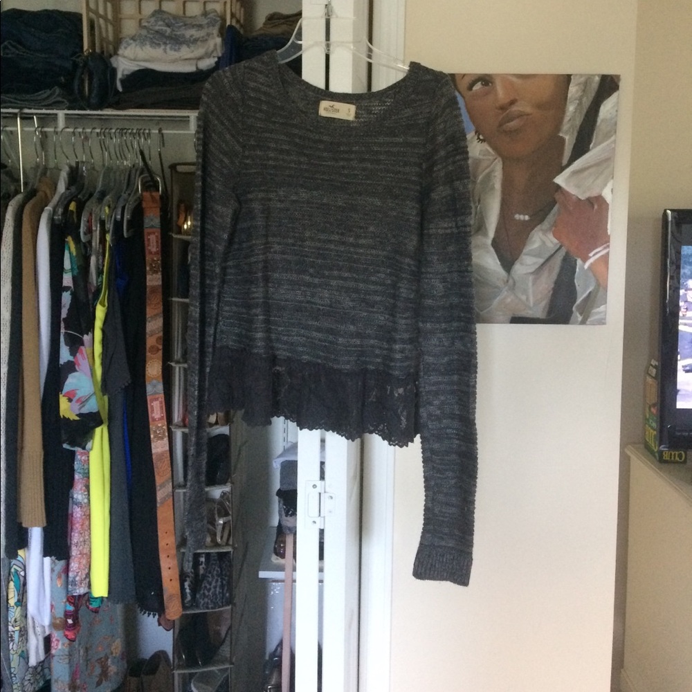 Hollister light-weight gray sweater with lace trim