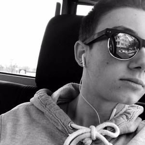 Meet your Posher, Gavin