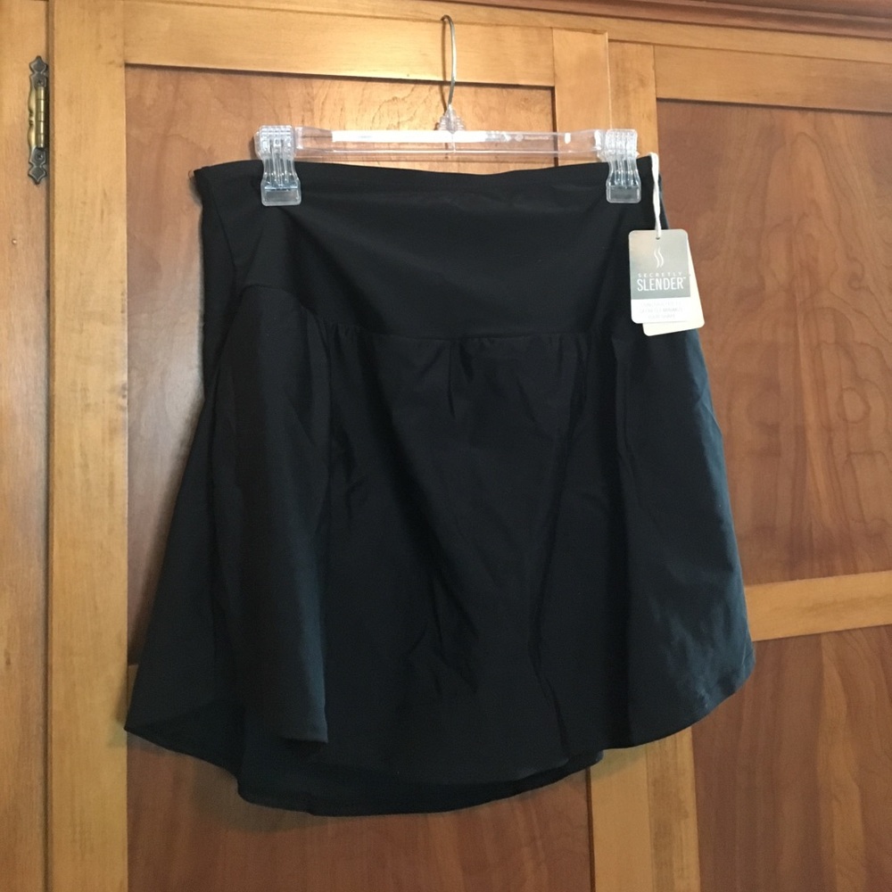Swim skirt