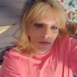 Meet your Posher, Bobbie