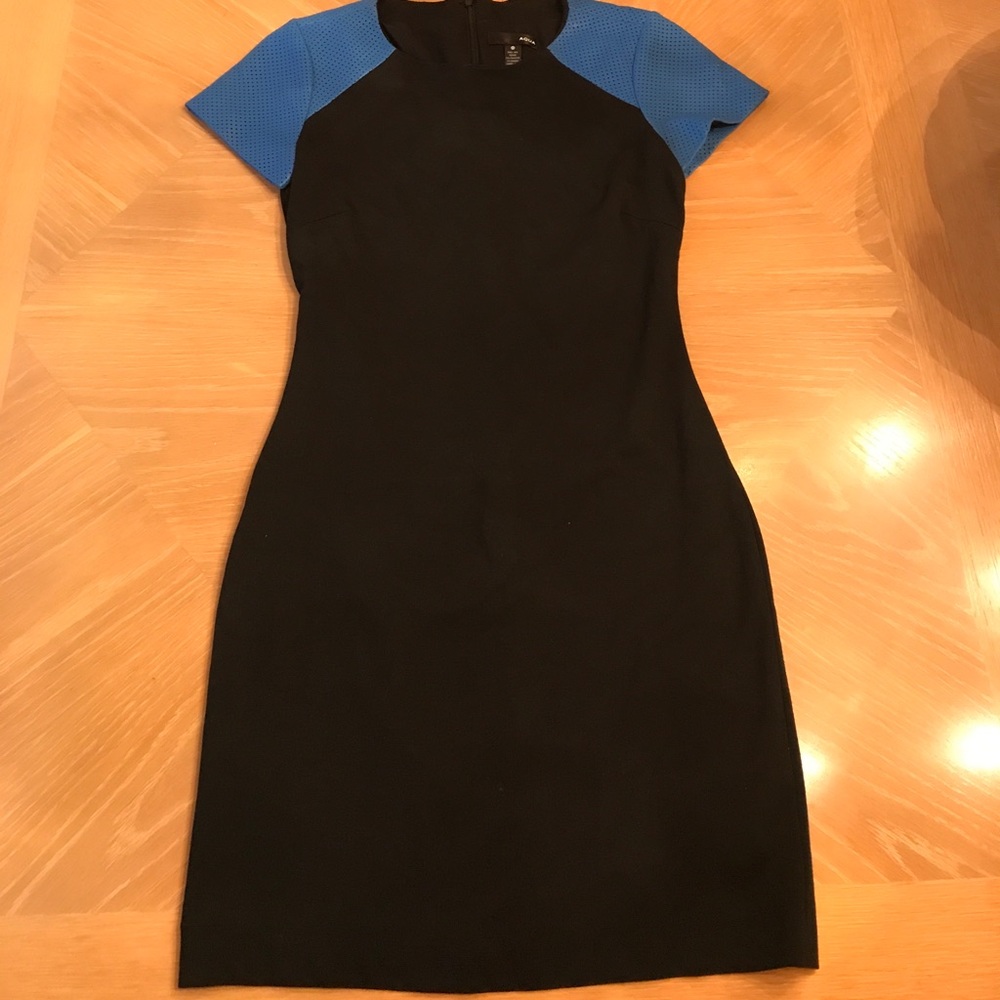 Aqua by Bloomingdale's sheath dress
