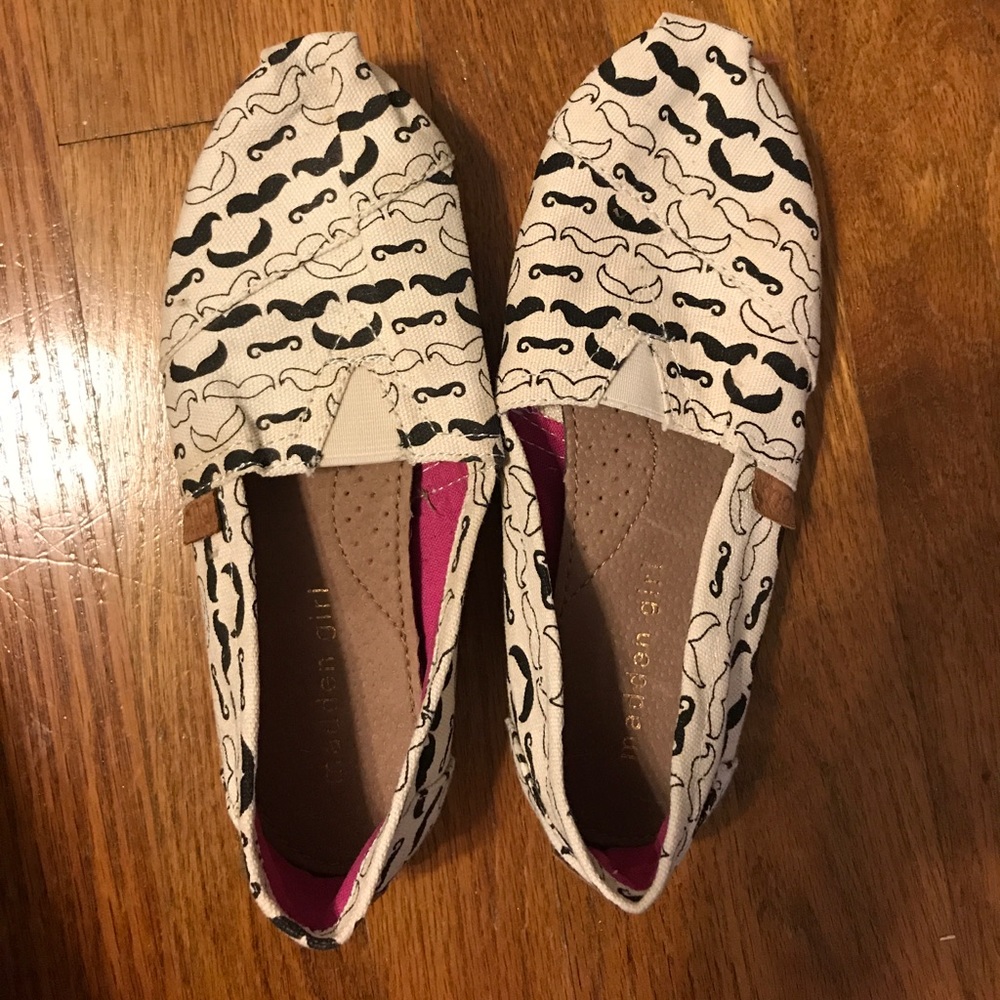 Cute mustache madden girl slip on canvas shoes