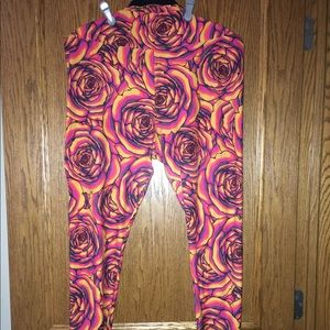 TC LuLaRoe Leggings