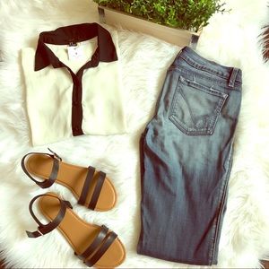 Bebe Distressed Blue Jeans 👖