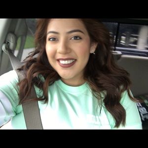 Meet your Posher, Sonia