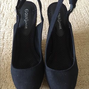 Black sling back wedge shoes