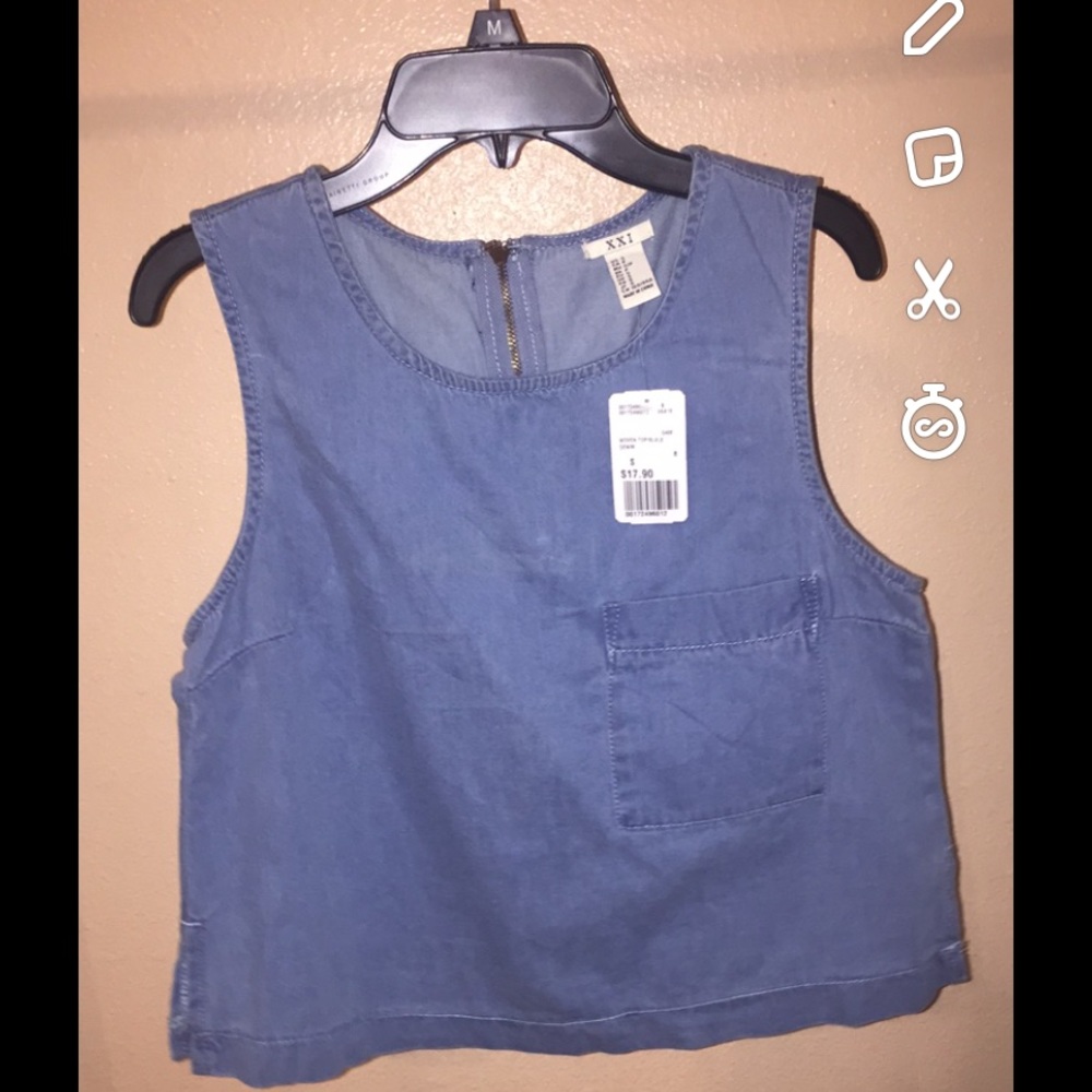 Demi crop top