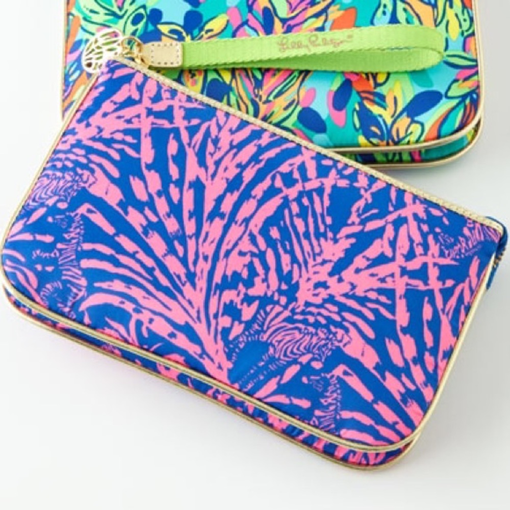 Rare Lilly Pulitzer Sapphire Blue Wristlet