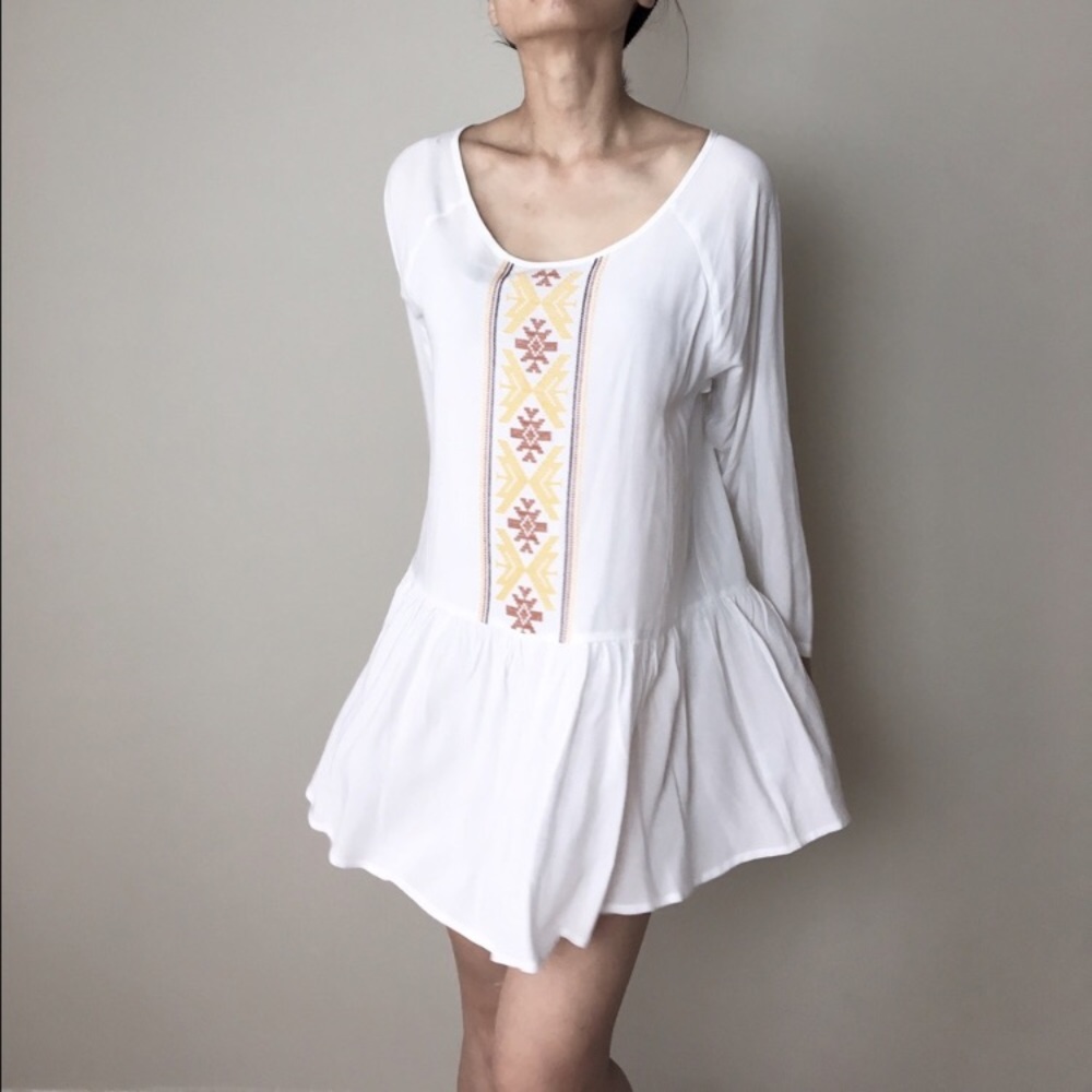 BOHO LUXE Embroidered dress. LAST PIECE - Picture 4 of 8