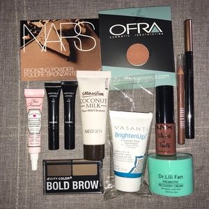 Makeup Samples