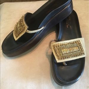 Donald Pliner slide on gold beaded strap clog