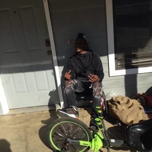 Meet your Posher, Ladarren