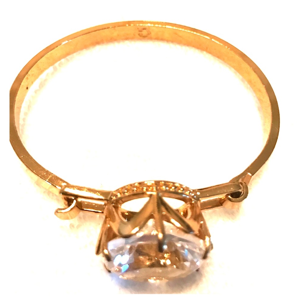 CWonder goldtone bracelet