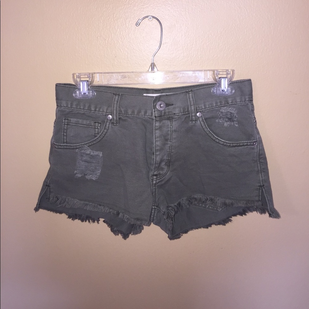 Bullhead Olive Green Shorts