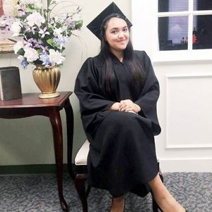 Meet your Posher, Yemmi