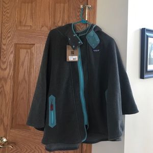 Brand new Patagonia poncho